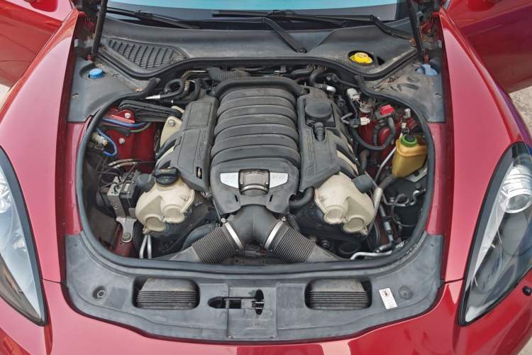 Used Porsche Panamera 2010 Panamera S 4.8L Engine Bay