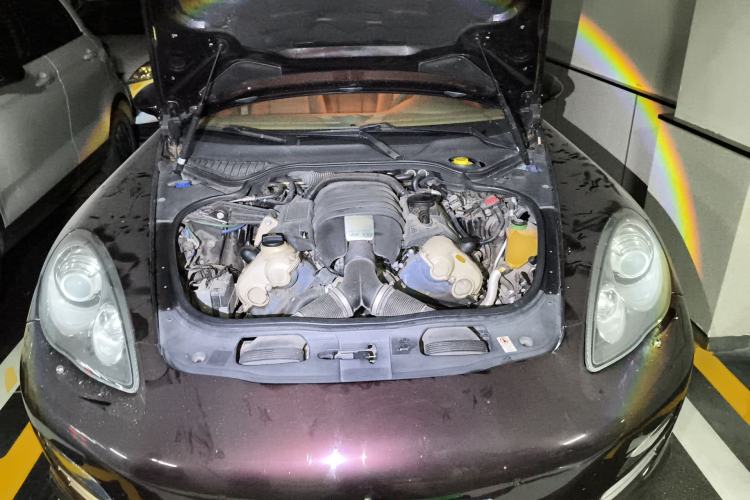 Used Porsche Panamera 2010 Panamera 4 3.6L Engine Bay