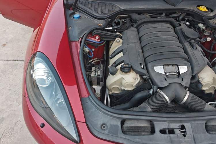 Used Porsche Panamera 2010 Panamera S 4.8L Engine Bay Right