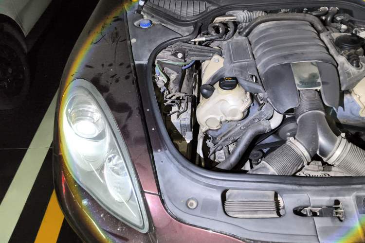 Used Porsche Panamera 2010 Panamera 4 3.6L Engine Bay Right