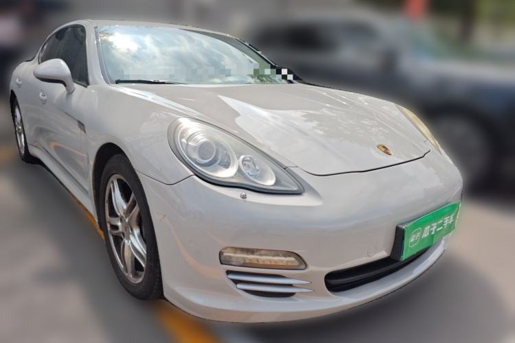 Used Porsche Panamera 2010 Panamera 4 3.6L Front Right 45 Deg
