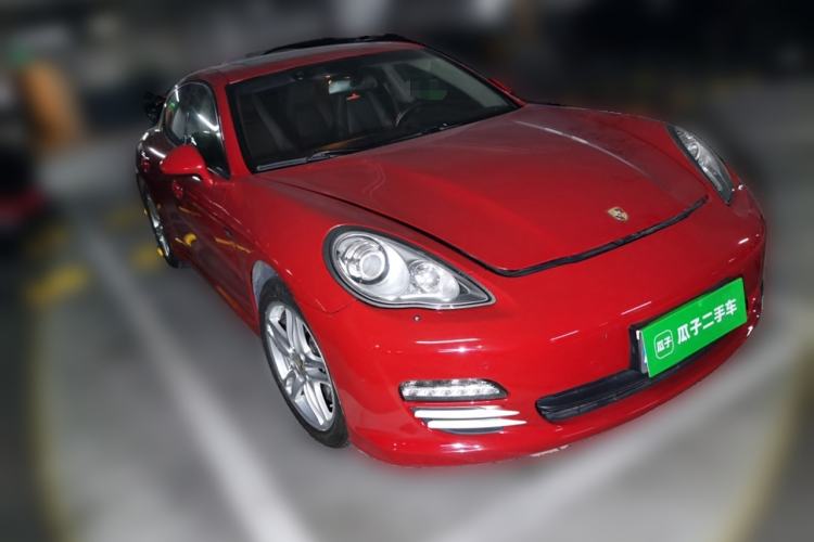 Used Porsche Panamera 2010 Panamera 4 3.6L Front Right 45 Deg