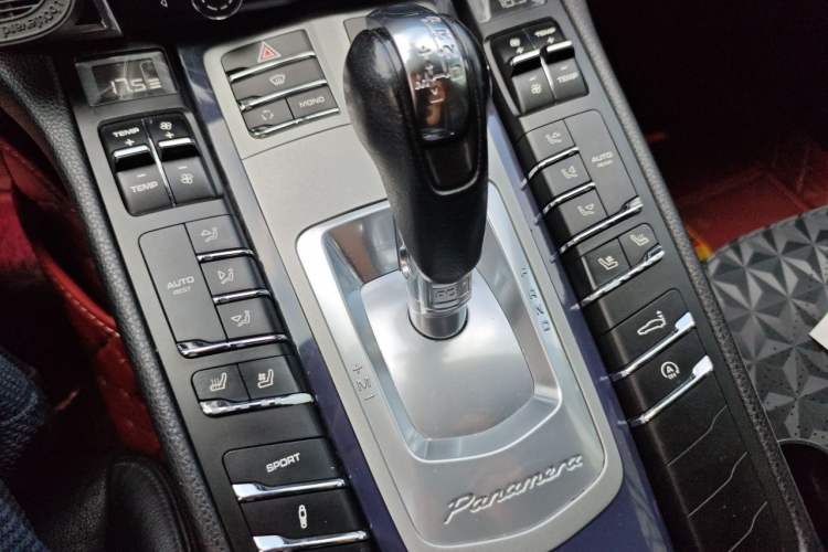 Used Porsche Panamera 2010 Panamera 4 3.6L Gear Lever