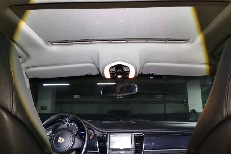 Used Porsche Panamera 2010 Panamera 4 3.6L Headliner