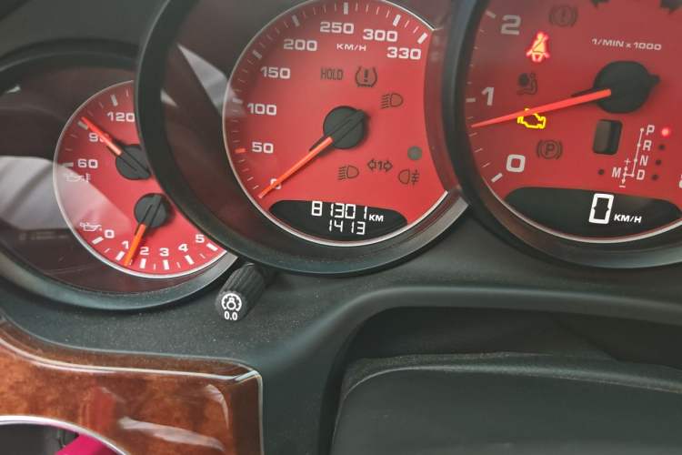 Used Porsche Panamera 2010 Panamera S 4.8L Odometer Close Up