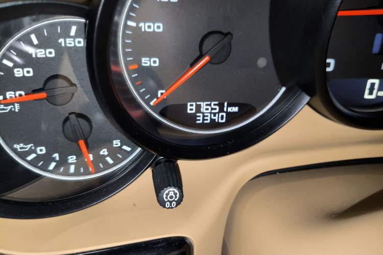 Used Porsche Panamera 2010 Panamera 4 3.6L Odometer Close Up