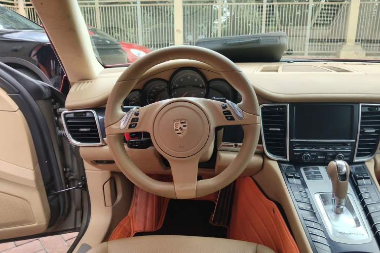 Used Porsche Panamera 2010 Panamera 3.6L Steering Wheel