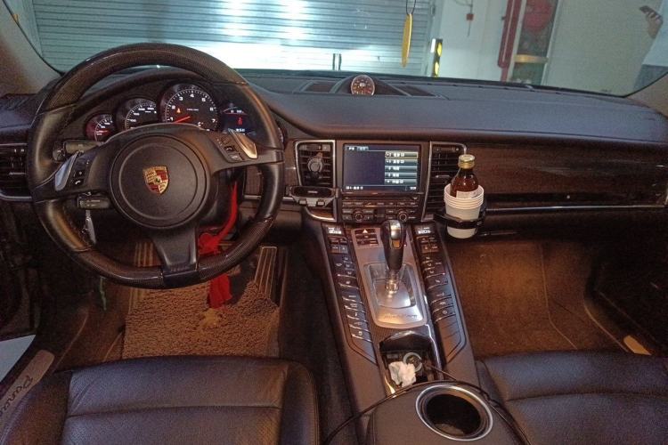 Used Porsche Panamera 2010 Panamera 3.6L Center Console