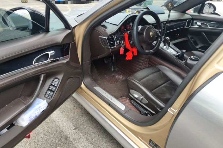 Used Porsche Panamera 2010 Panamera 3.6L Driver Seat
