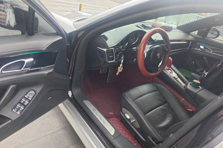 Used Porsche Panamera 2010 Panamera 3.6L Driver Seat