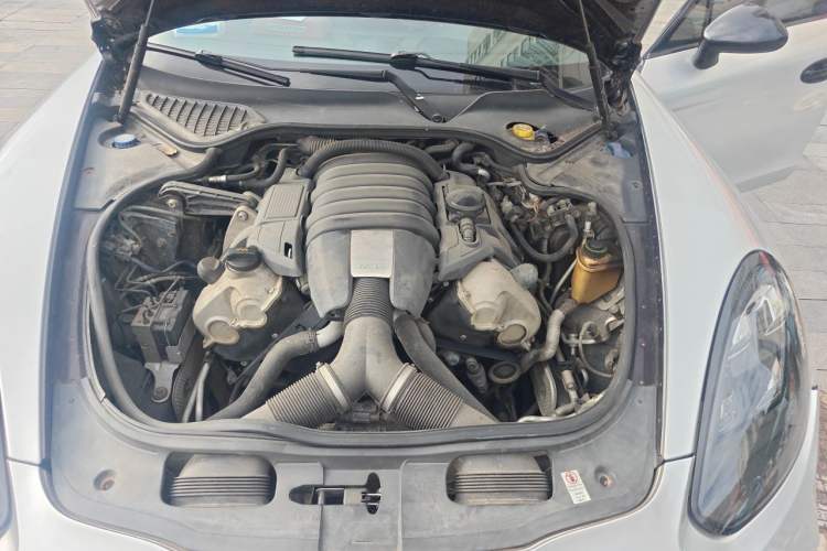 Used Porsche Panamera 2010 Panamera 3.6L Engine Bay