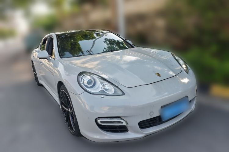 Used Porsche Panamera 2010 Panamera 3.6L Front Right 45 Deg