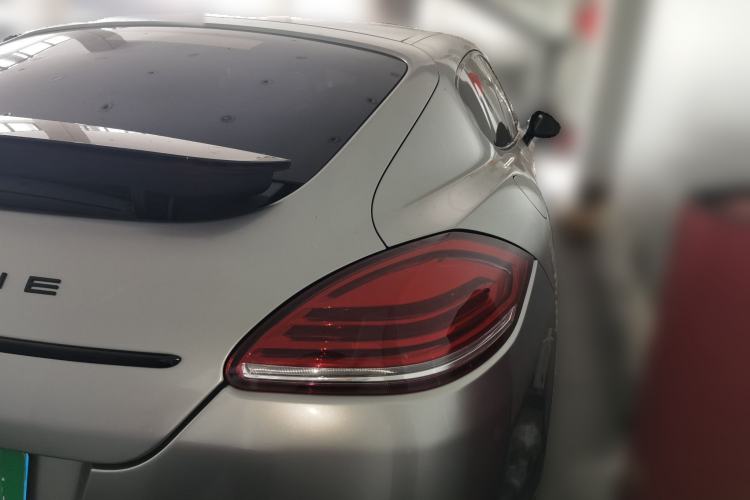 Used Porsche Panamera 2010 Panamera S 4.8L Rear Right 45 Deg