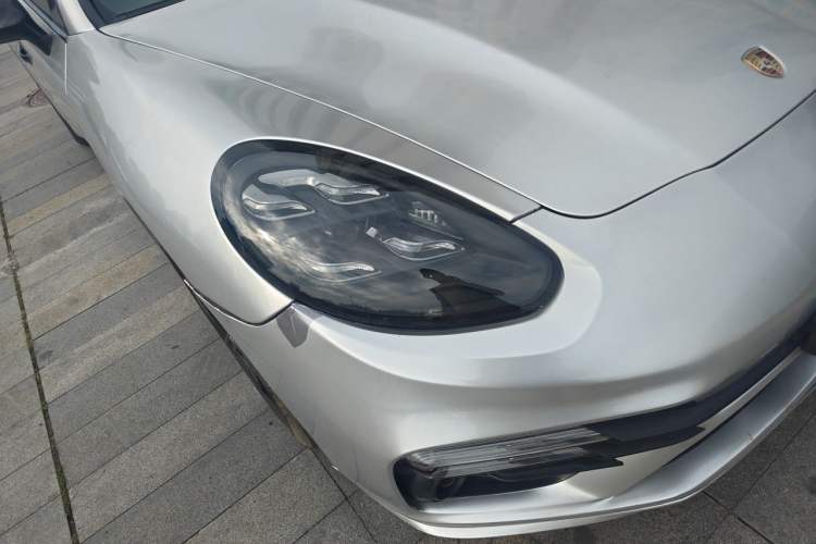 Used Porsche Panamera 2010 Panamera 3.6L Right Front Headlight