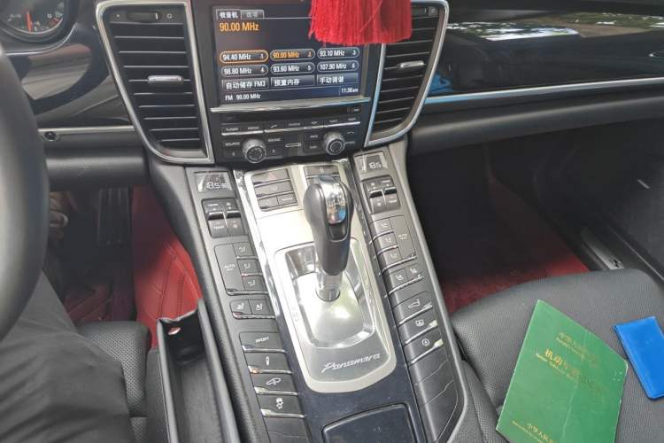 Used Porsche Panamera 2010 Panamera S 4.8L Audio And AC Panel
