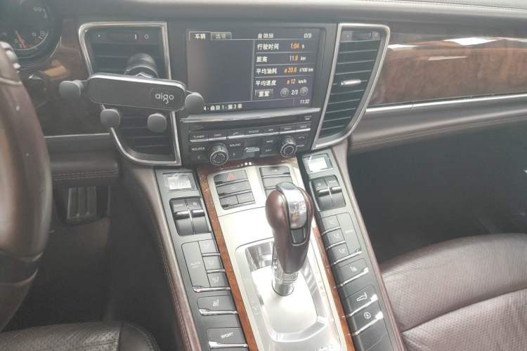 Used Porsche Panamera 2010 Panamera 3.6L Audio And AC Panel