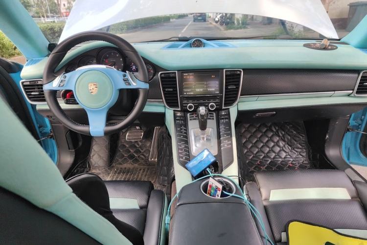 Used Porsche Panamera 2010 Panamera 3.6L Center Console