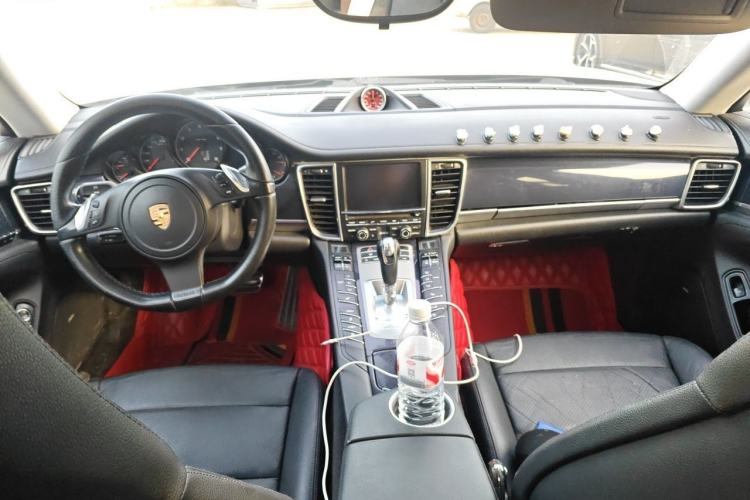 Used Porsche Panamera 2010 Panamera 3.6L Center Console