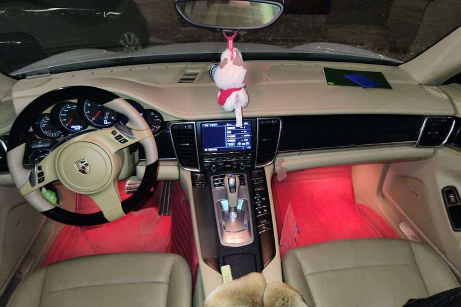 Used Porsche Panamera 2010 Panamera 4 3.6L Center Console
