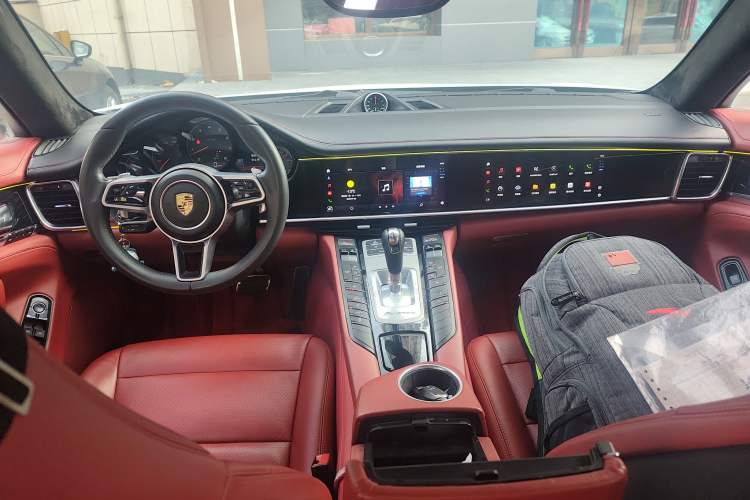 Used Porsche Panamera 2010 Panamera 3.6L Center Console