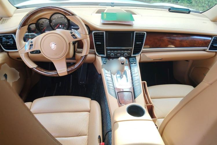 Used Porsche Panamera 2010 Panamera 3.6L Center Console