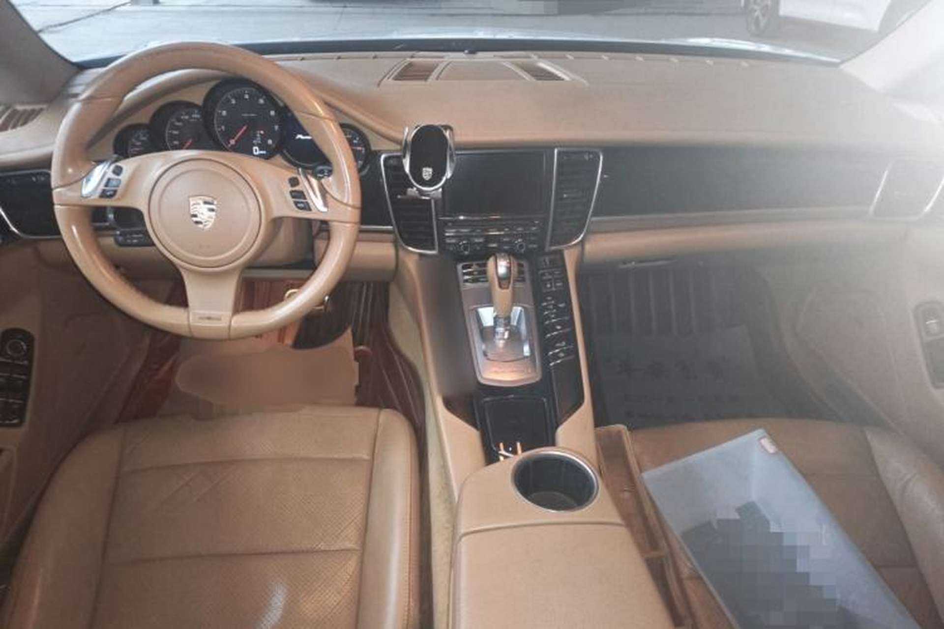 Used Porsche Panamera 2010 Panamera 4 3.6L Center Console
