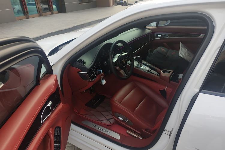 Used Porsche Panamera 2010 Panamera 3.6L Driver Seat