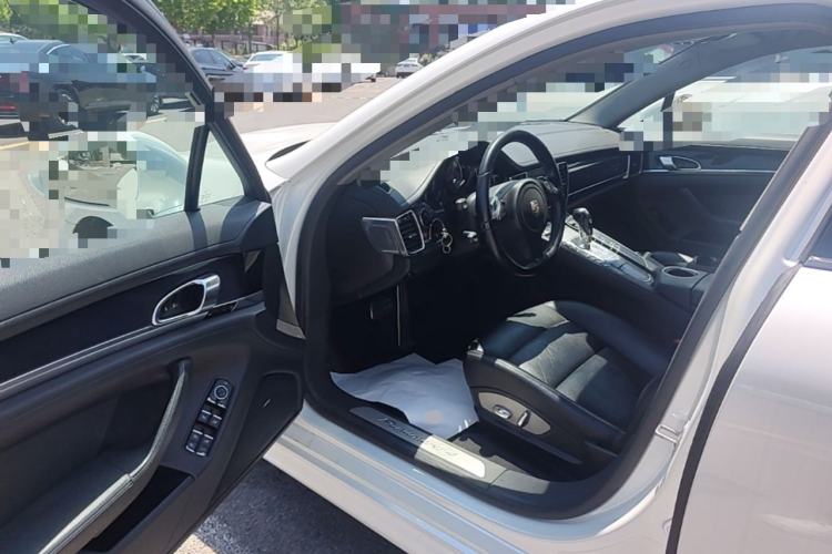 Used Porsche Panamera 2010 Panamera 4 3.6L Driver Seat