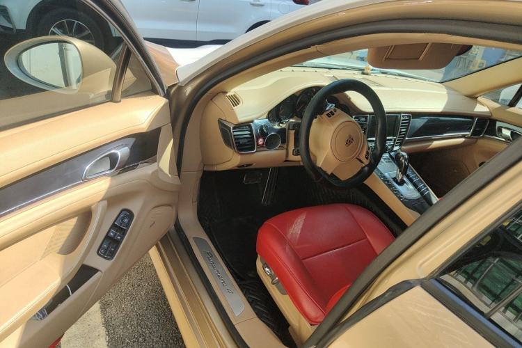 Used Porsche Panamera 2010 Panamera 4 3.6L Driver Seat