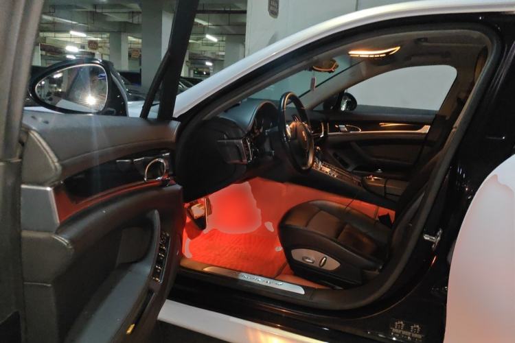 Used Porsche Panamera 2010 Panamera 4 3.6L Driver Seat