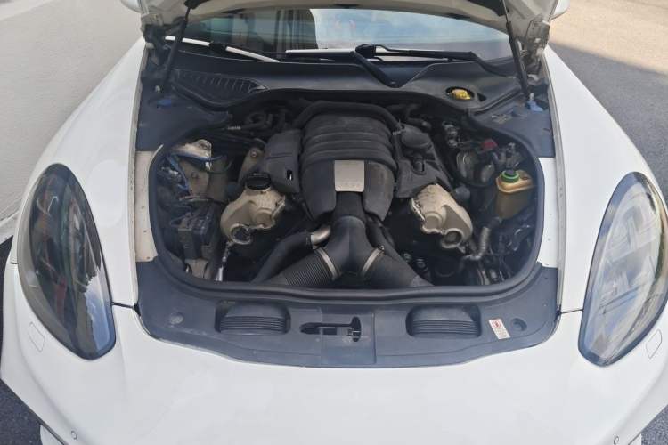 Used Porsche Panamera 2010 Panamera 4 3.6L Engine Bay