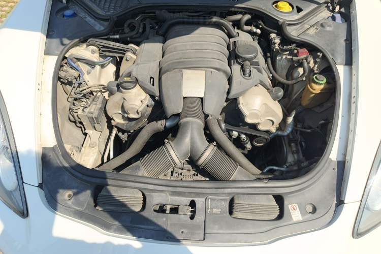 Used Porsche Panamera 2010 Panamera 3.6L Engine Bay