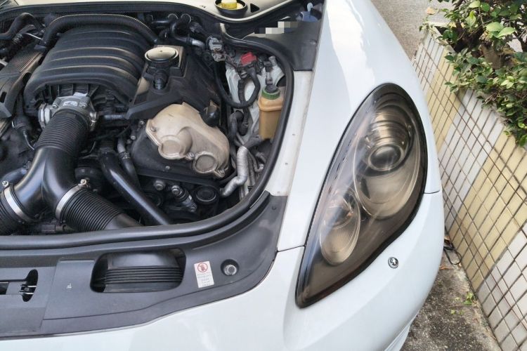 Used Porsche Panamera 2010 Panamera 3.6L Engine Bay Left