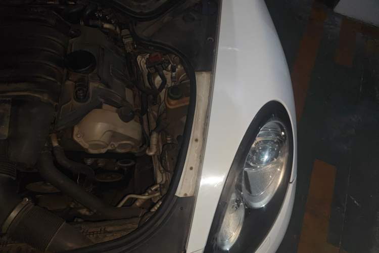 Used Porsche Panamera 2010 Panamera 3.6L Engine Bay Left