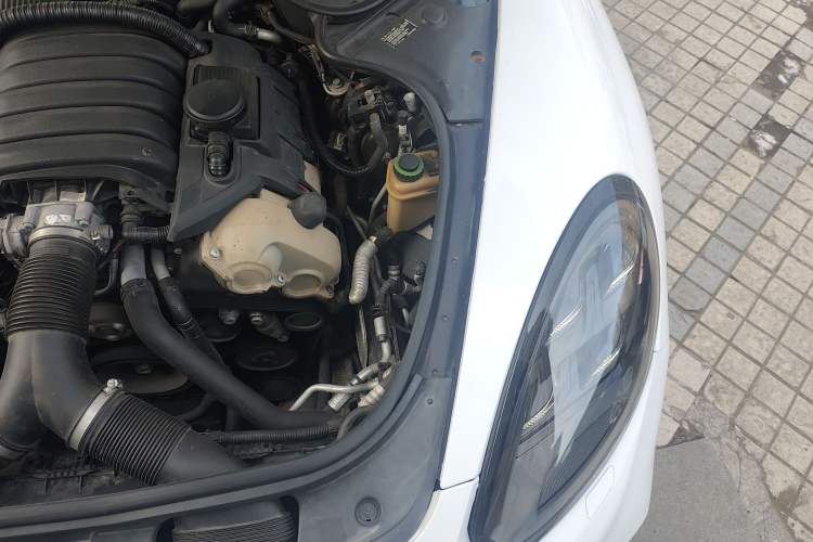 Used Porsche Panamera 2010 Panamera 3.6L Engine Bay Left