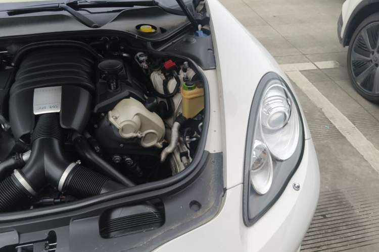 Used Porsche Panamera 2010 Panamera 3.6L Engine Bay Left