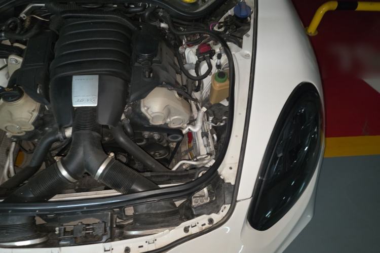 Used Porsche Panamera 2010 Panamera 4 3.6L Engine Bay Left