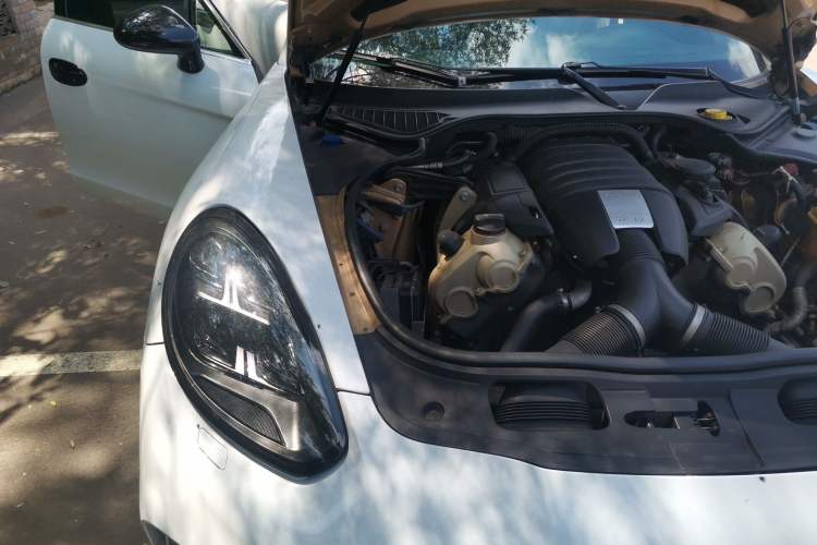 Used Porsche Panamera 2010 Panamera 4 3.6L Engine Bay Right