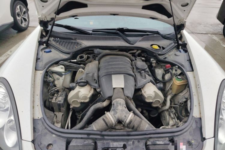 Used Porsche Panamera 2010 Panamera 3.6L Engine Bay