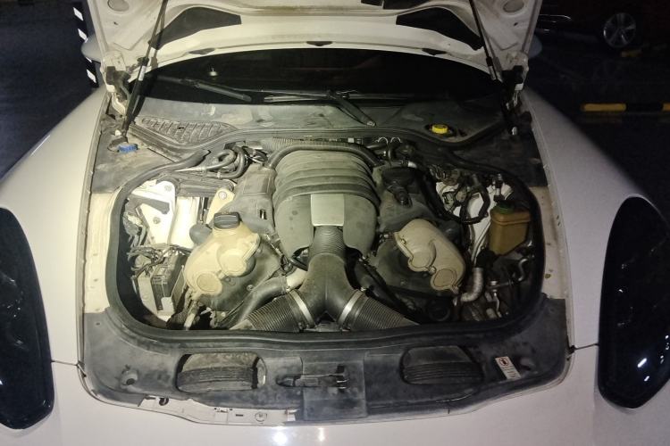 Used Porsche Panamera 2010 Panamera 3.6L Engine Bay