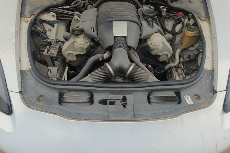 Used Porsche Panamera 2010 Panamera 3.6L Engine Bay
