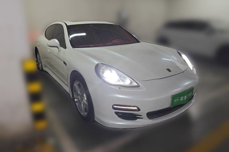 Used Porsche Panamera 2010 Panamera 3.6L Front Right 45 Deg