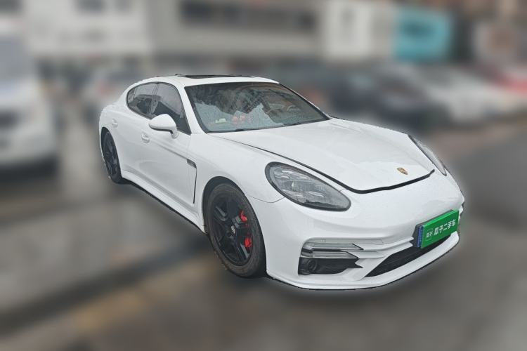 Used Porsche Panamera 2010 Panamera 4 3.6L Front Right 45 Deg