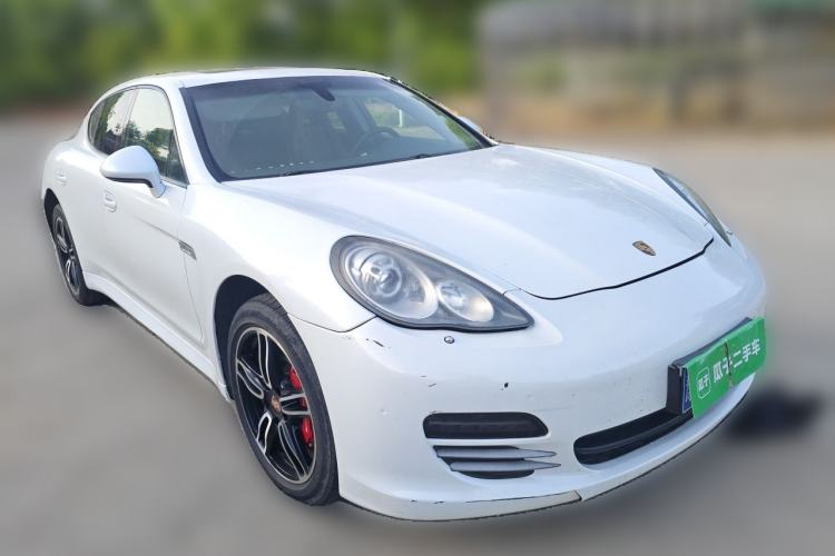 Used Porsche Panamera 2010 Panamera 3.6L Front Right 45 Deg