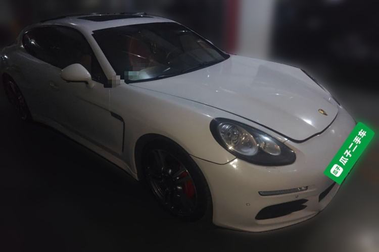 Used Porsche Panamera 2010 Panamera 3.6L Front Right 45 Deg