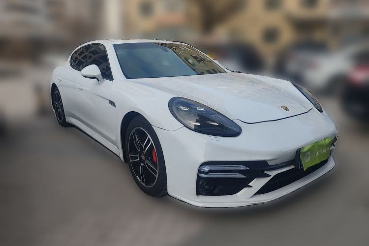 Used Porsche Panamera 2010 Panamera 3.6L Front Right 45 Deg