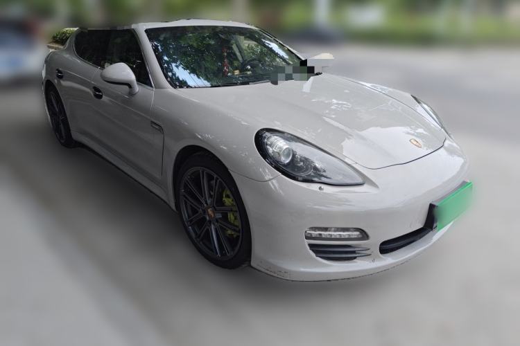 Used Porsche Panamera 2010 Panamera S 4.8L Front Right 45 Deg