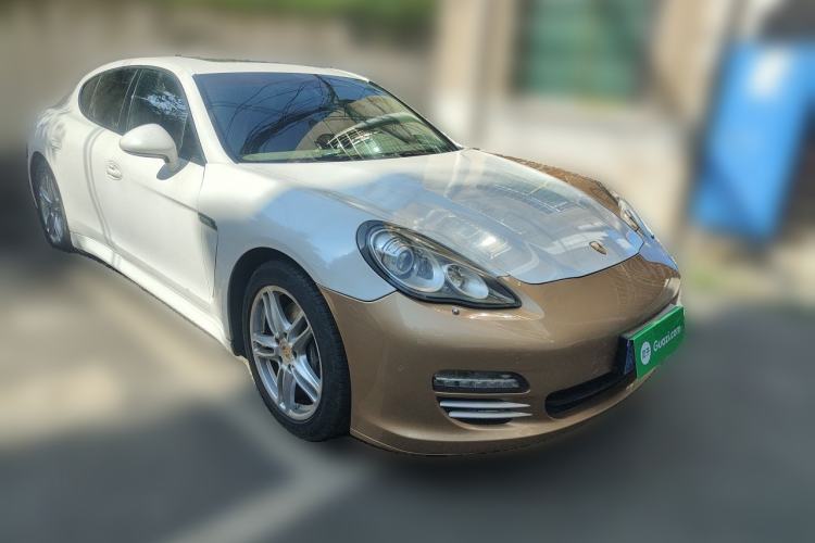 Used Porsche Panamera 2010 Panamera 4 3.6L Front Right 45 Deg