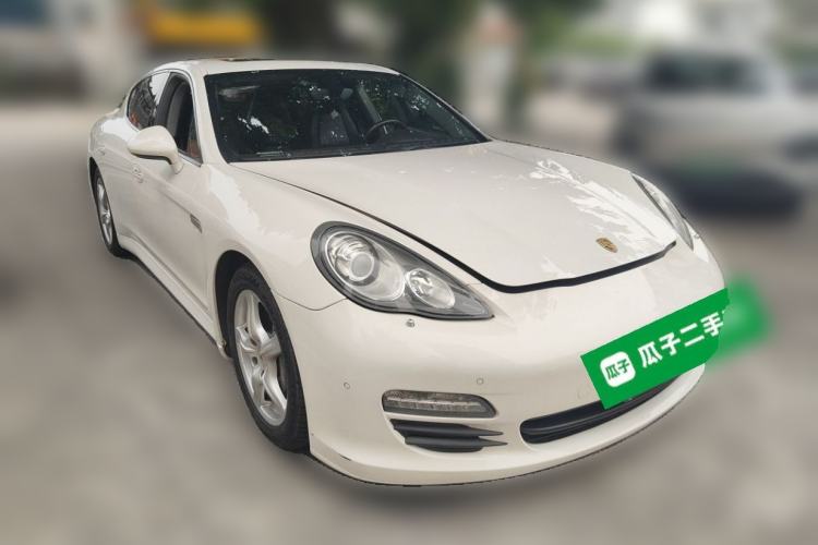 Used Porsche Panamera 2010 Panamera 3.6L Front Right 45 Deg