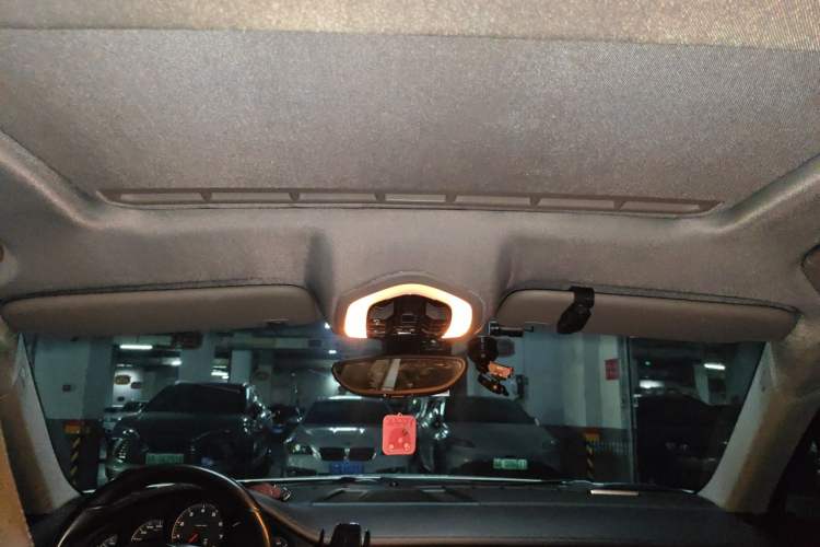 Used Porsche Panamera 2010 Panamera 4 3.6L Headliner